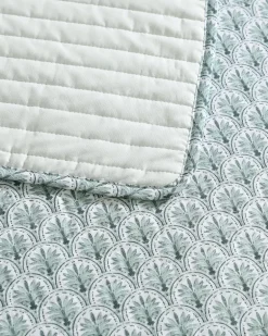 Coastal Batik 3-Piece Full/Queen Quilt Set