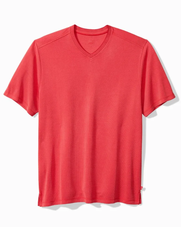Coastal Crest IslandZone® V-Neck Shirt