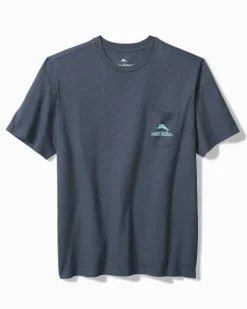 Rumming Back, Wine Retriever Pocket T-Shirt